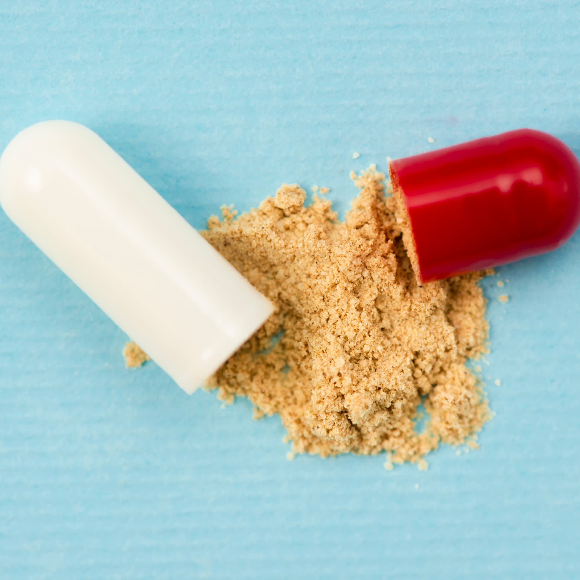 Nutraceutical capsule formulations